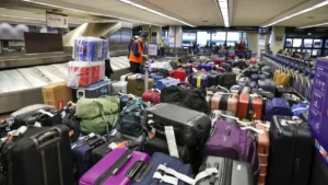 Read more about the article  How to Book Online and Send Extra Baggage Services in Pune-8955339036